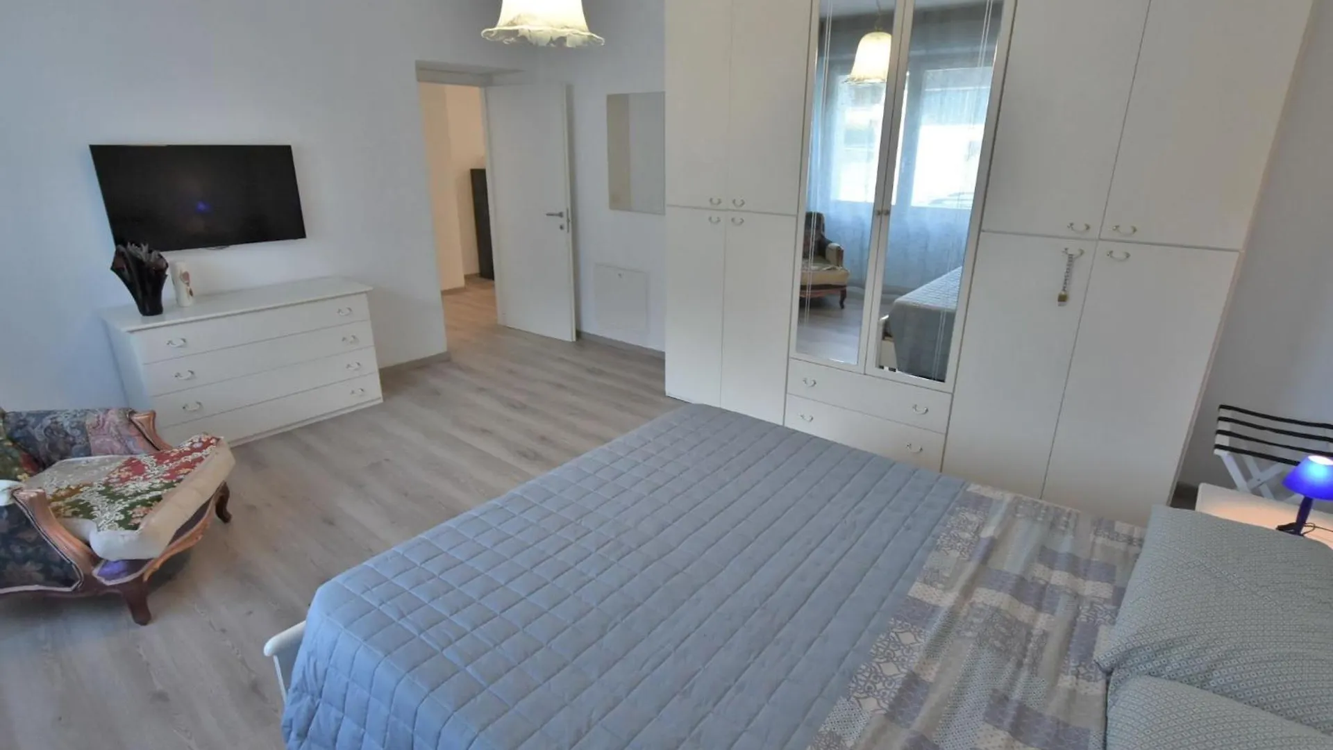 Apartment La Casa Di Lara By Interhome Морбеньо