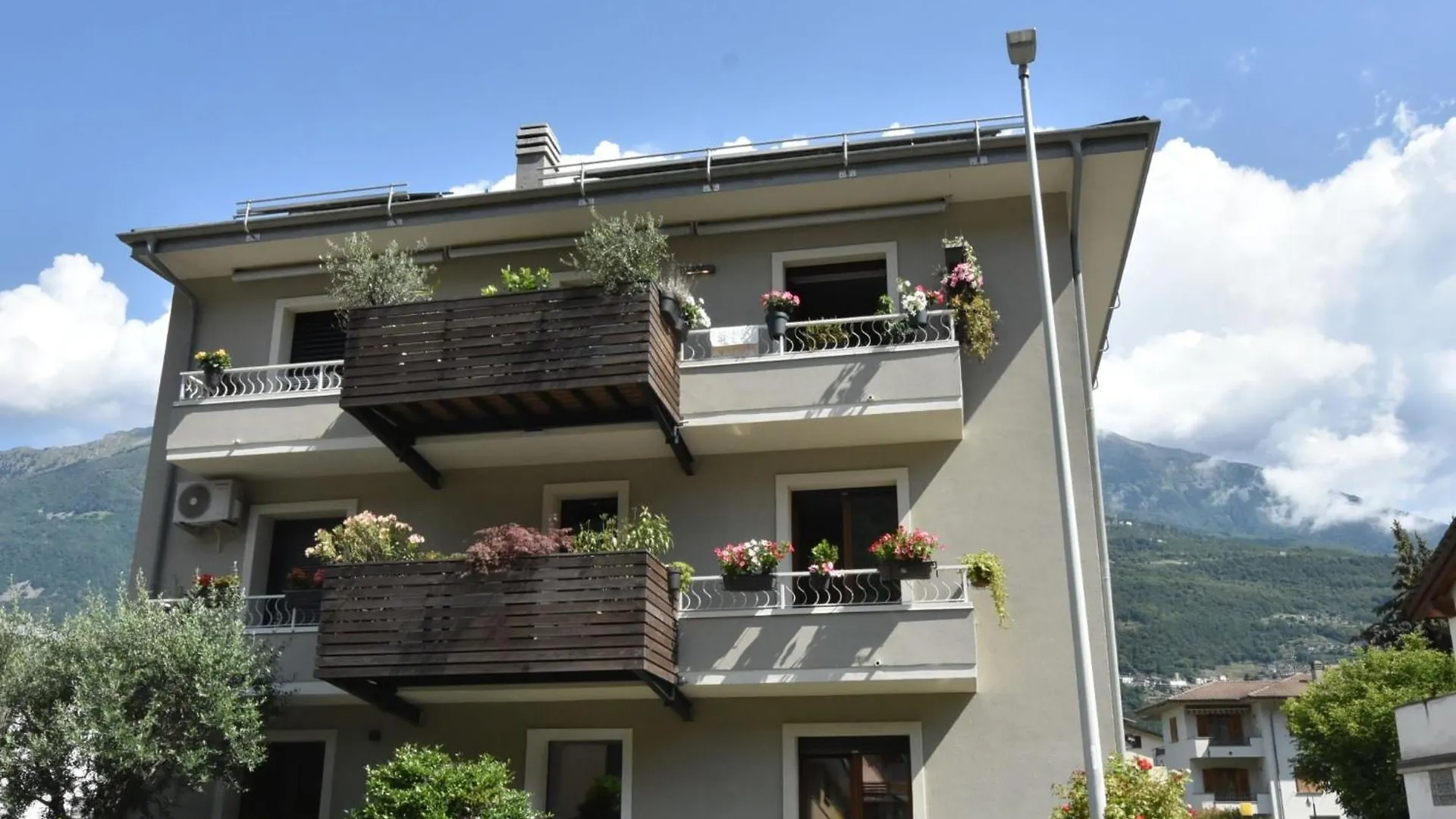 Apartment La Casa Di Lara By Interhome Морбеньо